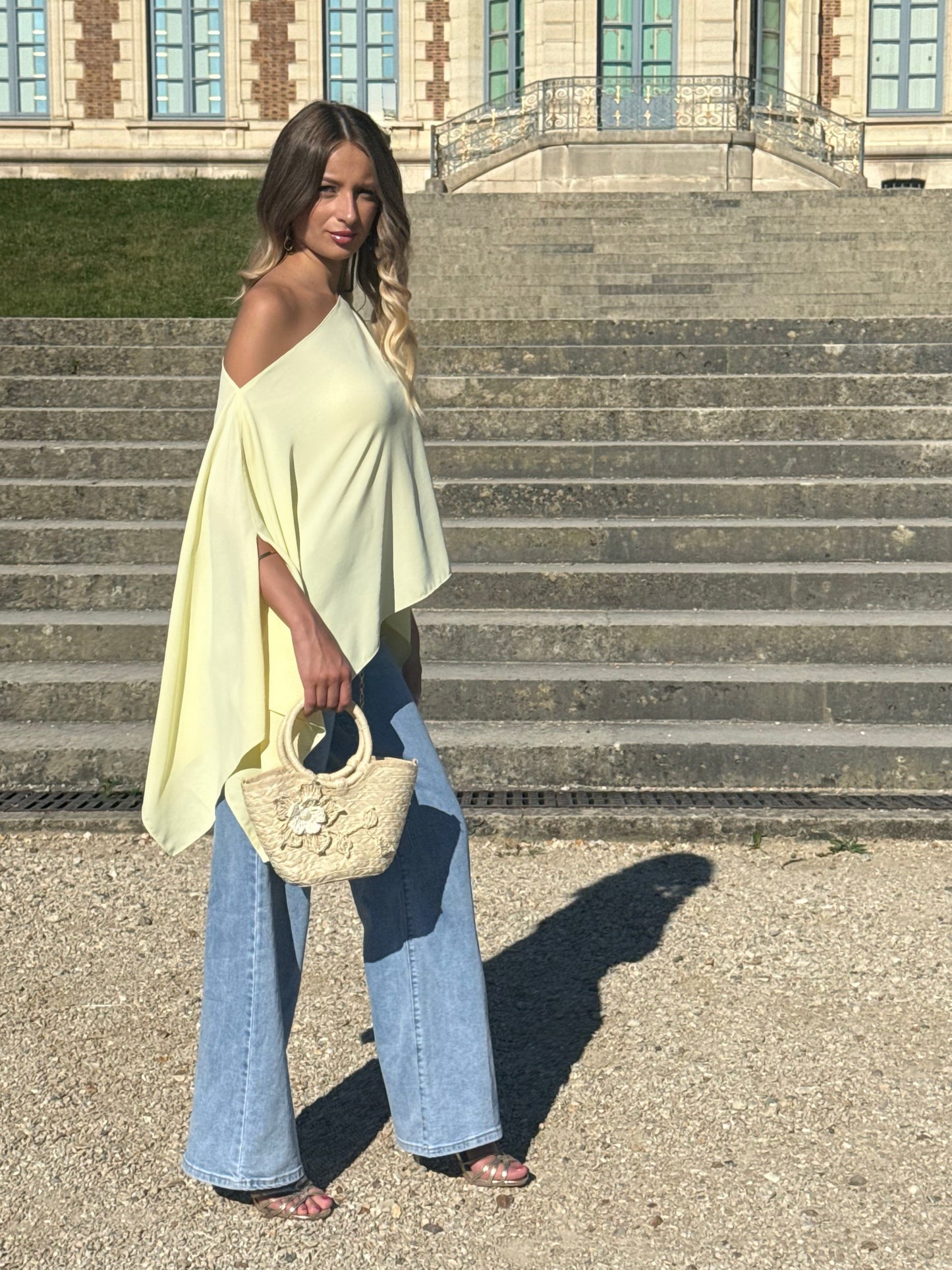 Top Capri